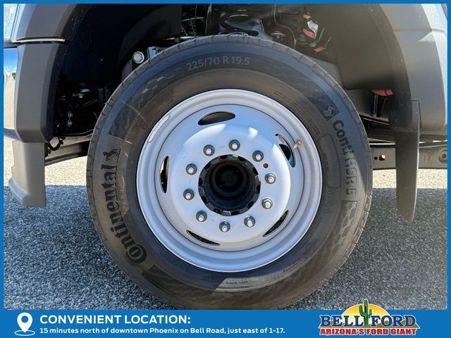 2025 Ford F-550SD XL