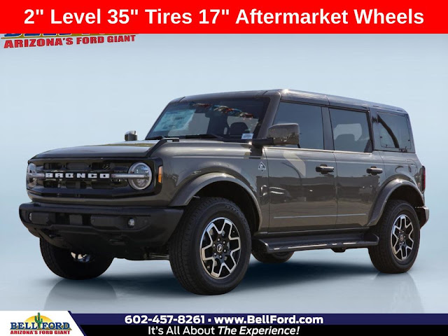 2026 Ford Bronco Outer Banks