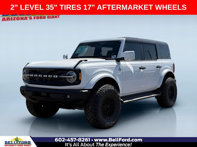 2026 Ford Bronco Outer Banks