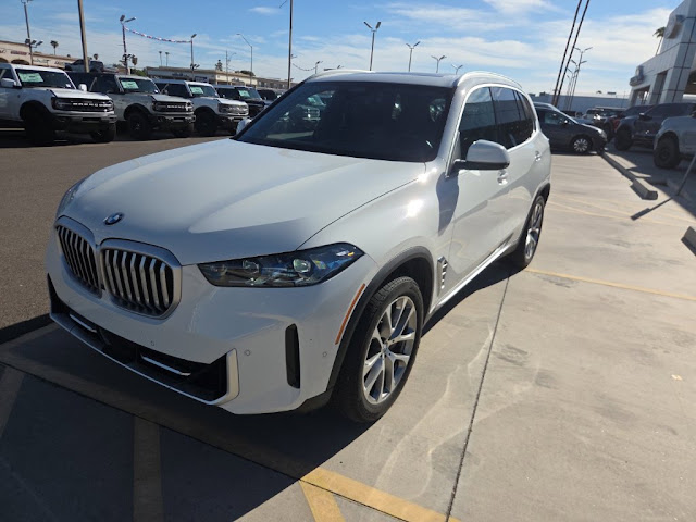 2025 BMW X5 xDrive40i